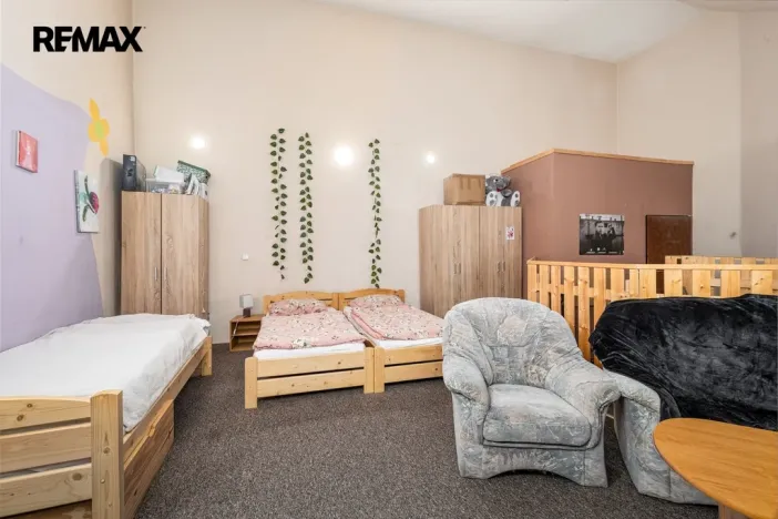 Prodej ubytování, Volary, K. V. Raise, 392 m2