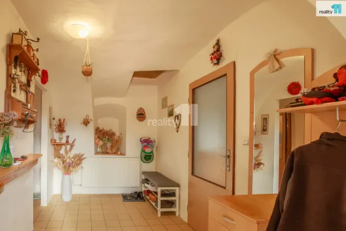 Prodej rodinného domu, Žebrák, Pražská, 220 m2