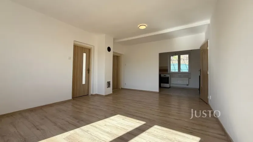 Pronájem bytu 3+1, Ústí nad Labem - Krásné Březno, Na Vinici, 65 m2