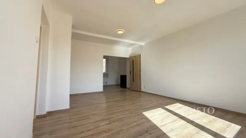 Pronájem bytu 3+1, Ústí nad Labem - Krásné Březno, Na Vinici, 65 m2