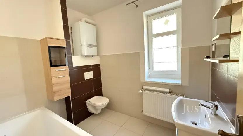 Pronájem bytu 3+1, Ústí nad Labem - Krásné Březno, Na Vinici, 65 m2