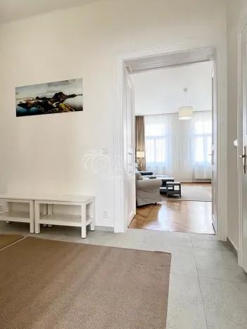 Pronájem bytu 2+1, Praha - Vinohrady, Římská, 85 m2