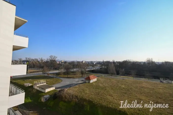 Pronájem bytu 2+kk, Brno, Jižní, 35 m2