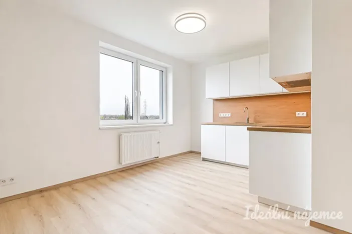Pronájem bytu 2+kk, Brno, Jižní, 35 m2