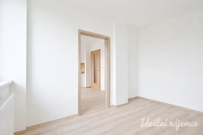 Pronájem bytu 2+kk, Brno, Jižní, 35 m2