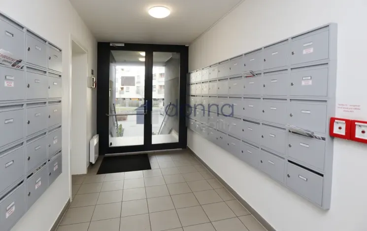 Prodej bytu 1+kk, Praha, Jindřicha Bubeníčka, 32 m2