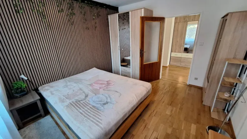 Pronájem bytu 2+1, Praha - Suchdol, Špačkova, 95 m2