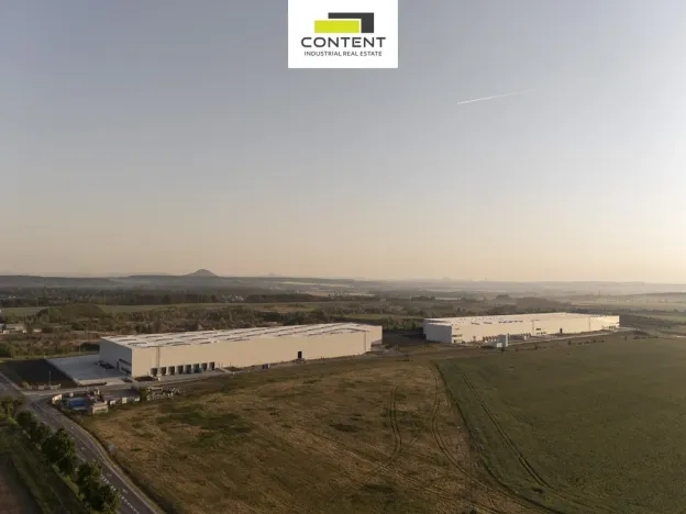 Pronájem skladu, Kozomín, 6000 m2