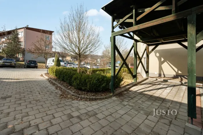 Pronájem bytu 2+kk, Brno - Žebětín, Bešůvka, 51 m2