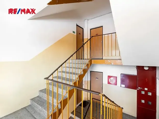 Prodej bytu 2+1, Hostomice, Školní náměstí, 55 m2