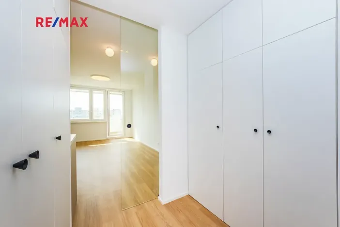 Prodej bytu 4+kk, Praha - Stodůlky, Neustupného, 73 m2