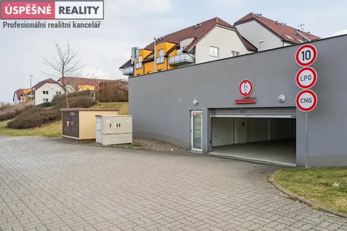 Prodej bytu 2+kk, Praha - Písnice, Švihovská, 49 m2