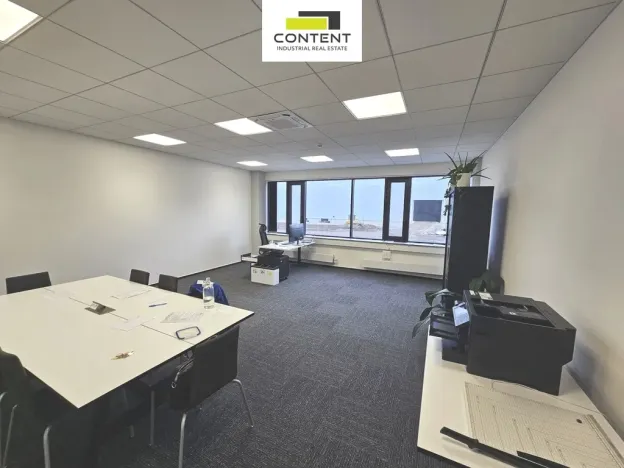 Pronájem výrobních prostor, Ovčáry, 10241 m2