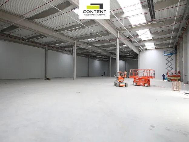 Pronájem skladu, Rousínov, Tománkova, 1500 m2