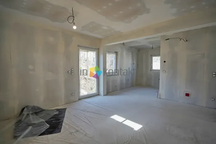 Prodej rodinného domu, Holasovice, 107 m2