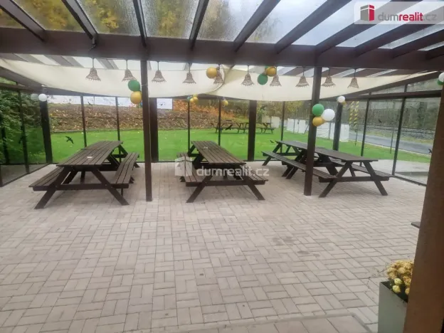 Prodej restaurace, Dasnice, 230 m2