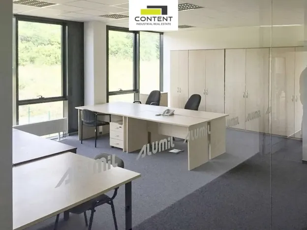 Pronájem výrobních prostor, Česká Lípa - Dobranov, 2800 m2
