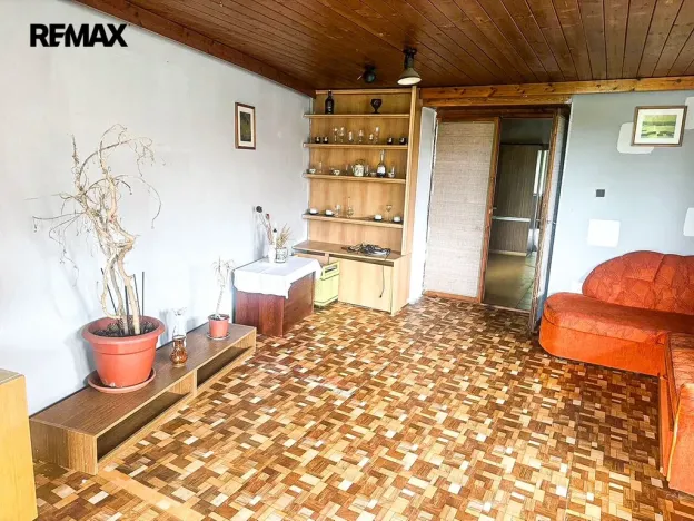 Pronájem bytu 3+1, Podhradní Lhota, 80 m2