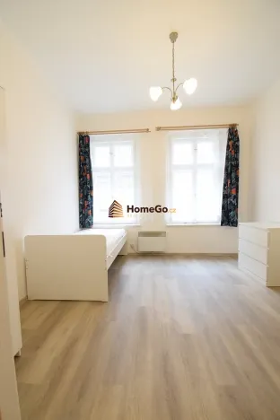 Pronájem bytu 1+kk, Praha - Vršovice, Sevastopolská, 19 m2