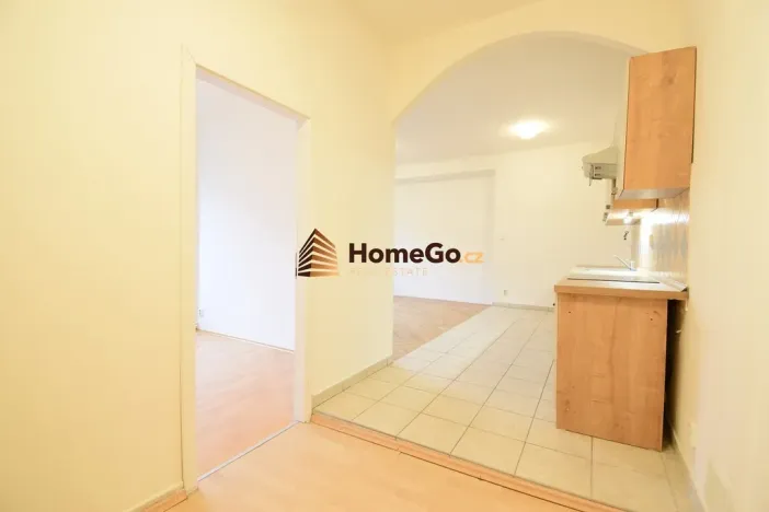 Pronájem bytu 2+kk, Praha - Nusle, Lounských, 59 m2