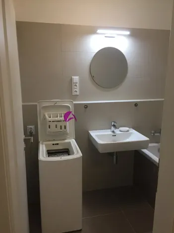 Pronájem bytu 1+kk, Olomouc, Rokycanova, 35 m2