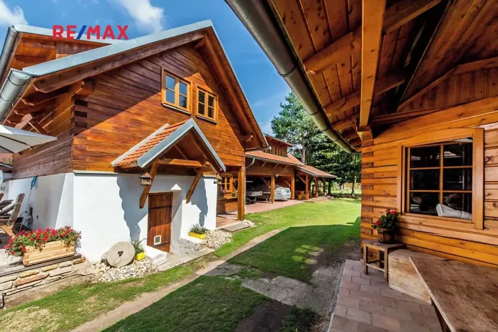 Prodej vícegeneračního domu, Lípa nad Orlicí, 340 m2