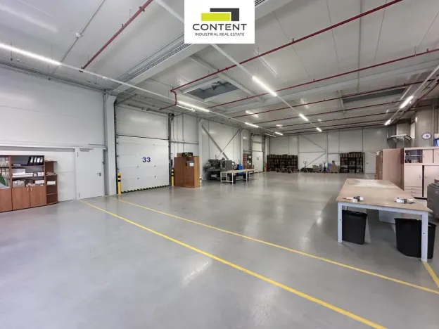 Pronájem výrobních prostor, Hradec Králové - Plotiště nad Labem, Náchodská, 3000 m2