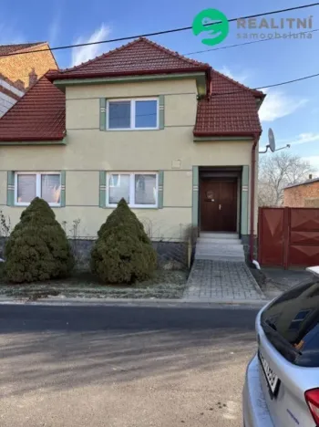 Prodej rodinného domu, Koryčany, Svatoplukova, 300 m2