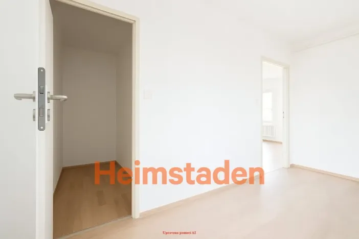 Pronájem bytu 2+1, Ostrava - Poruba, Hlavní třída, 92 m2