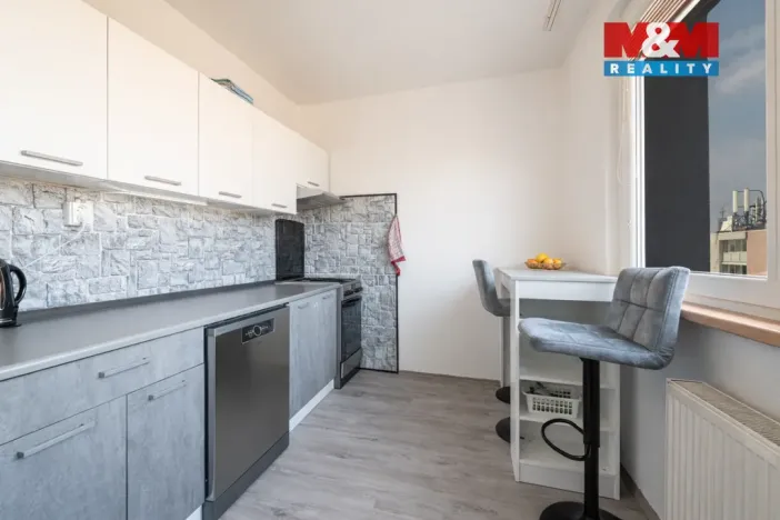 Prodej bytu 3+1, Cvikov - Cvikov II, Sídliště, 76 m2