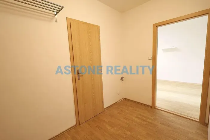 Pronájem bytu 2+kk, Úvaly, Husova, 38 m2