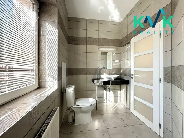 Pronájem bytu 1+kk, Karlovy Vary, Spojovací, 22 m2