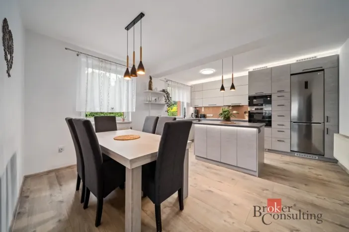 Prodej rodinného domu, Trutnov - Starý Rokytník, 216 m2