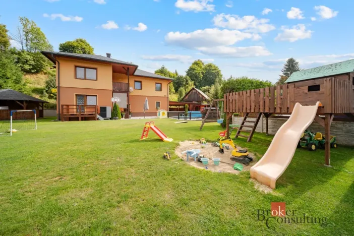 Prodej rodinného domu, Trutnov - Starý Rokytník, 216 m2
