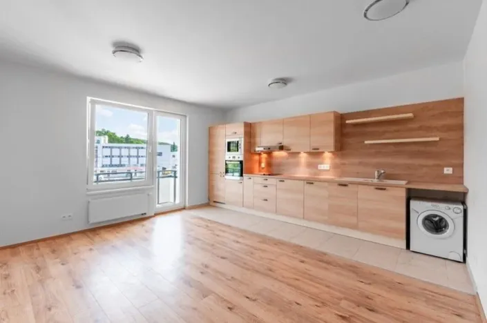 Pronájem bytu 1+kk, Praha - Hodkovičky, Šífařská, 37 m2