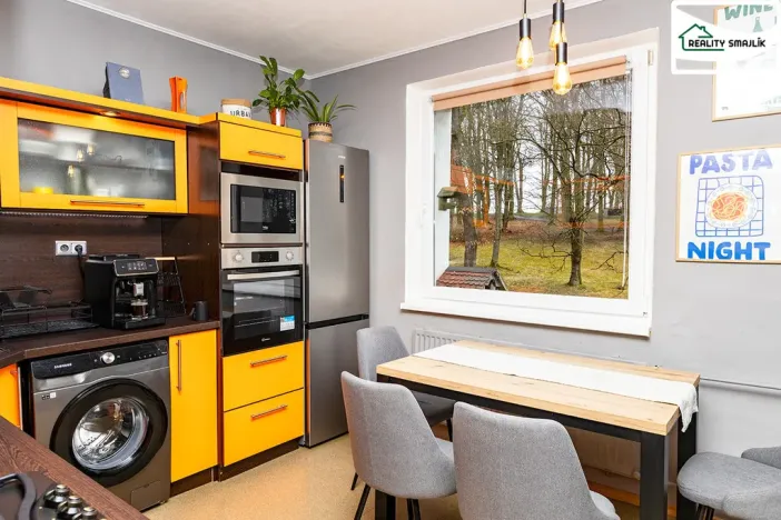 Prodej bytu 3+1, Cheb, Dvořákova, 67 m2