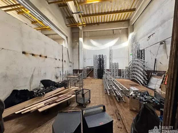 Pronájem skladu, Praha - Stodůlky, V hůrkách, 800 m2