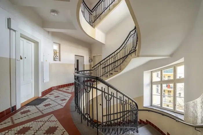 Prodej bytu 3+kk, Praha - Holešovice, Řezáčovo náměstí, 95 m2