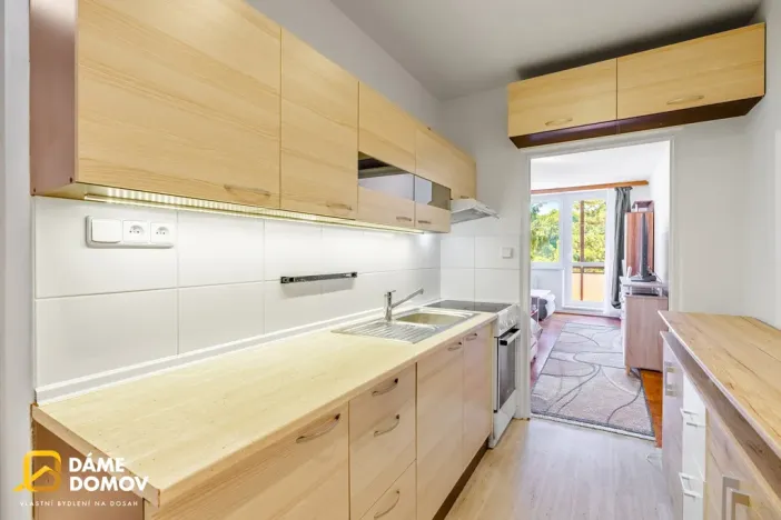 Pronájem bytu 1+kk, Zlín, Družstevní, 32 m2