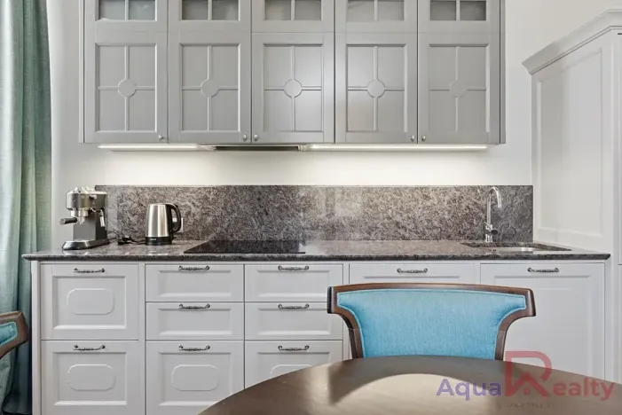 Prodej bytu 2+kk, Karlovy Vary, Svahová, 69 m2