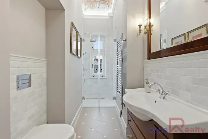 Prodej bytu 2+kk, Karlovy Vary, Svahová, 69 m2