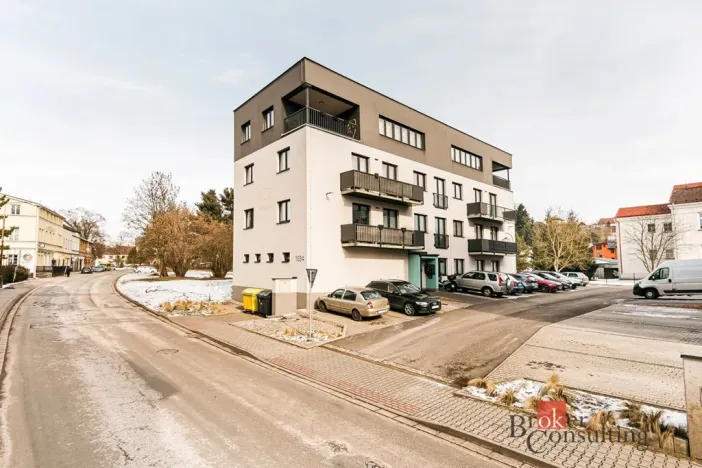 Prodej bytu 3+kk, Hronov, Husova, 70 m2