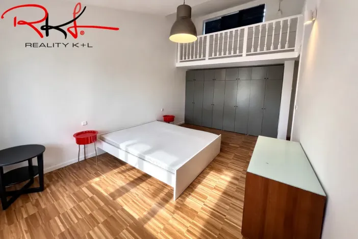 Pronájem rodinného domu, Praha, Kamýcká, 264 m2