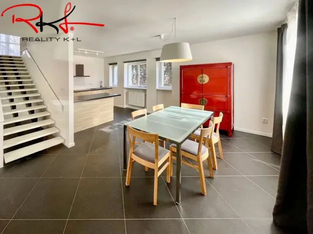 Pronájem rodinného domu, Praha, Kamýcká, 264 m2