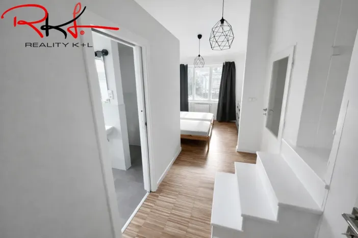 Pronájem rodinného domu, Praha, Kamýcká, 264 m2