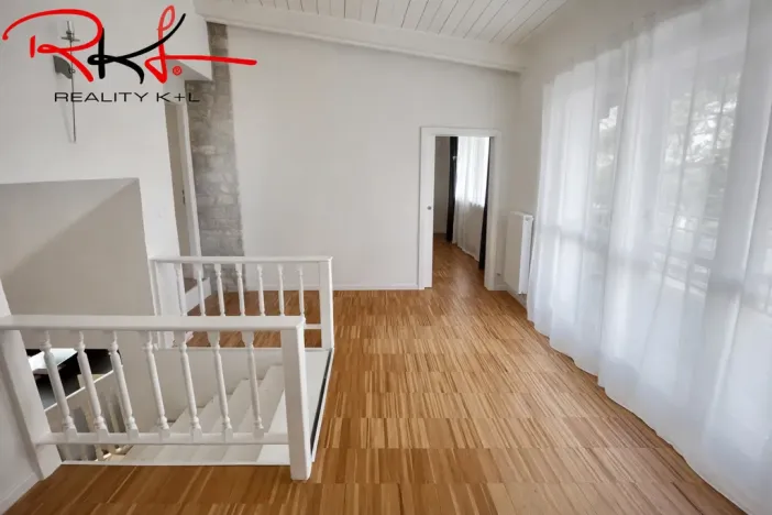 Pronájem rodinného domu, Praha, Kamýcká, 264 m2