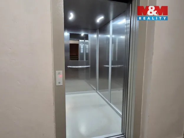 Pronájem bytu 1+1, Kutná Hora, Na Studních, 32 m2