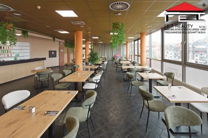 Pronájem restaurace, Praha - Kobylisy, Klapkova, 467 m2