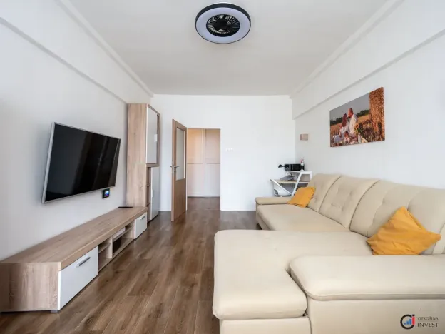 Prodej bytu 3+1, Pardubice - Zelené Předměstí, Benešovo náměstí, 73 m2