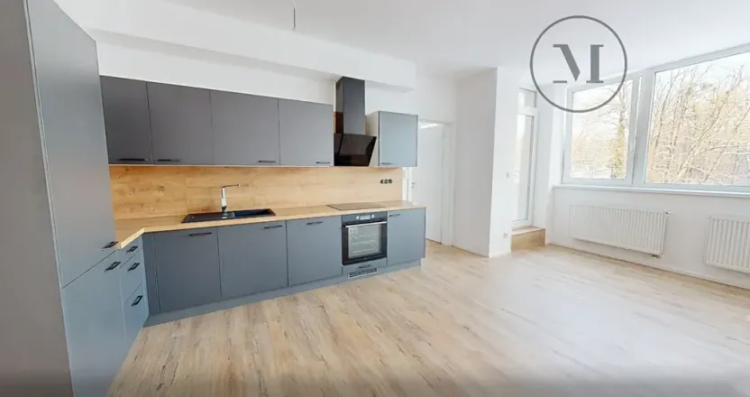 Pronájem bytu 3+kk, Hluboká nad Vltavou, U Parku, 82 m2